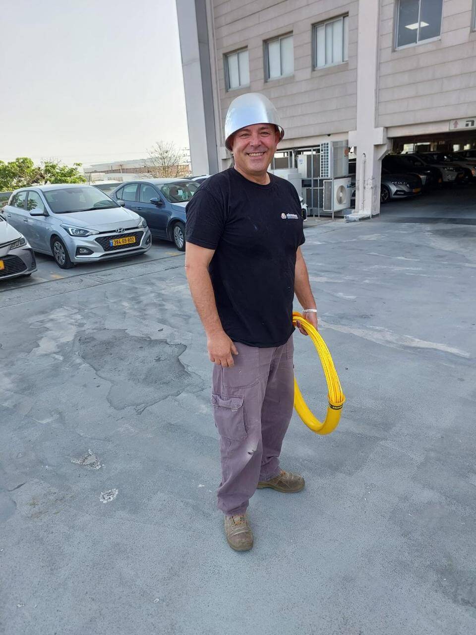 גם במלחמה נותנים שירות